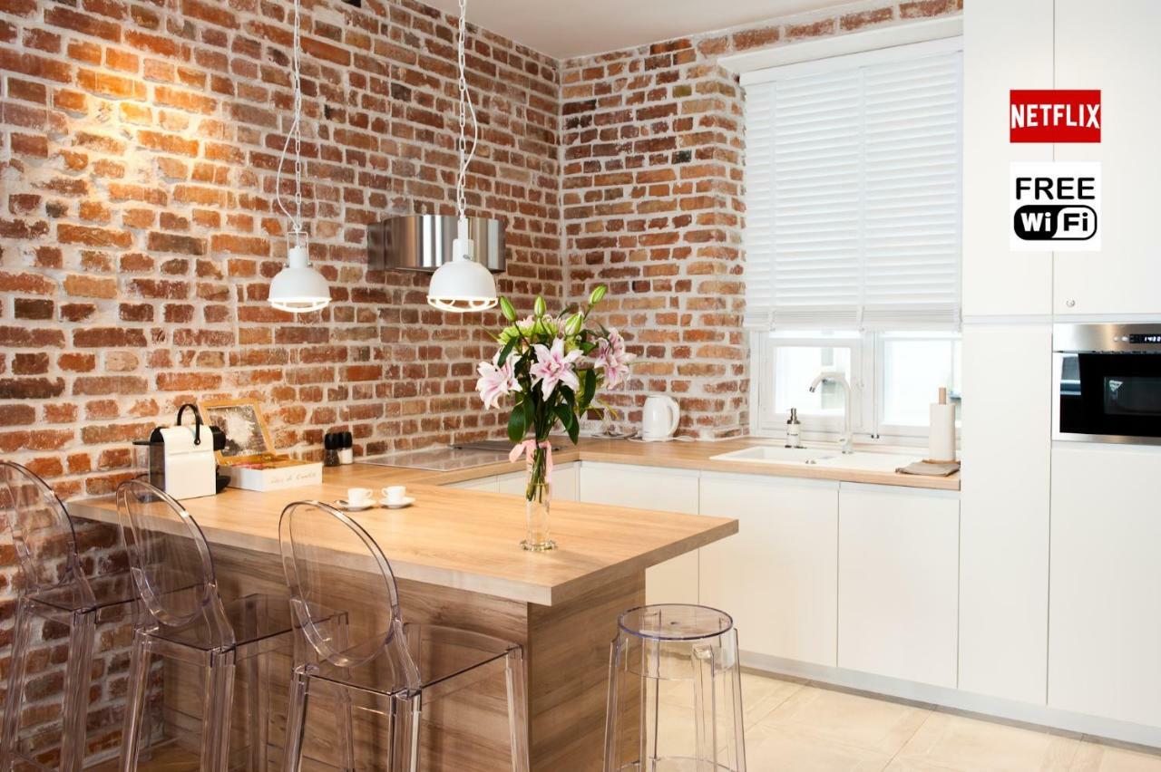 Red Brick Old Town Apartment วอร์ซอ ภายนอก รูปภาพ